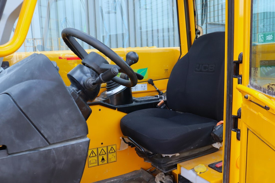 jcb-525-60e-2022-nr-63192-5-1758022226FbYRs.jpg