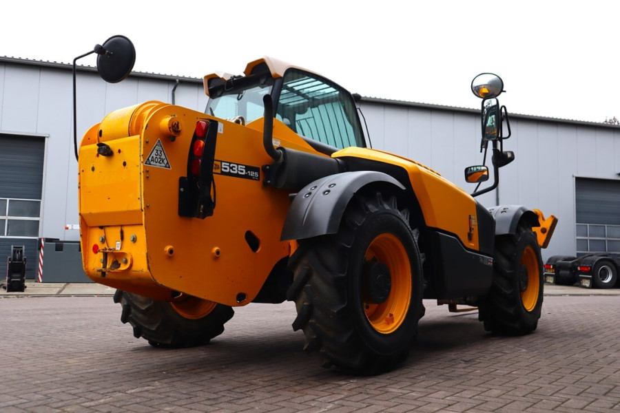 jcb-535-125-2016-nr-90399-3-1760514630iwMY4.jpg