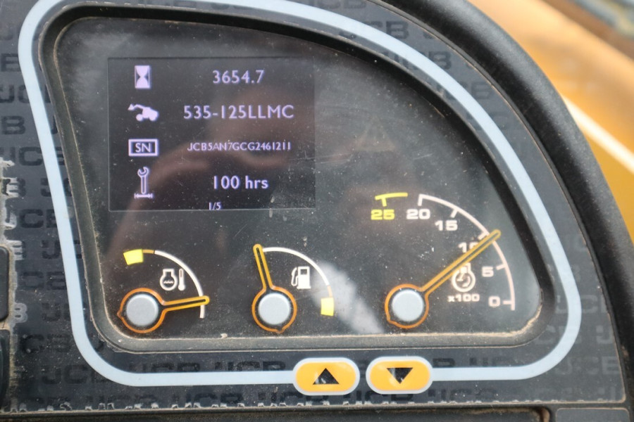 jcb-535-125-2016-nr-90399-8-17605146311K5QD.jpg