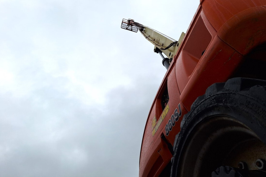 jlg-860sj-2007-nr-90397-19-1761917295hkB04.jpg