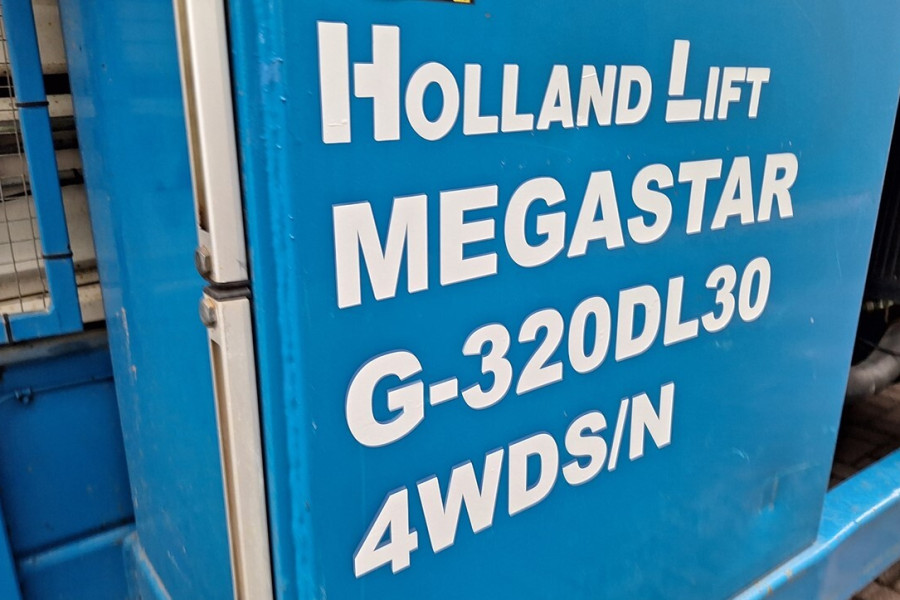 hollandlift-megastar-g320dl30-4wds-n-2008-nr-90376-12-1762259891enywQ.jpg