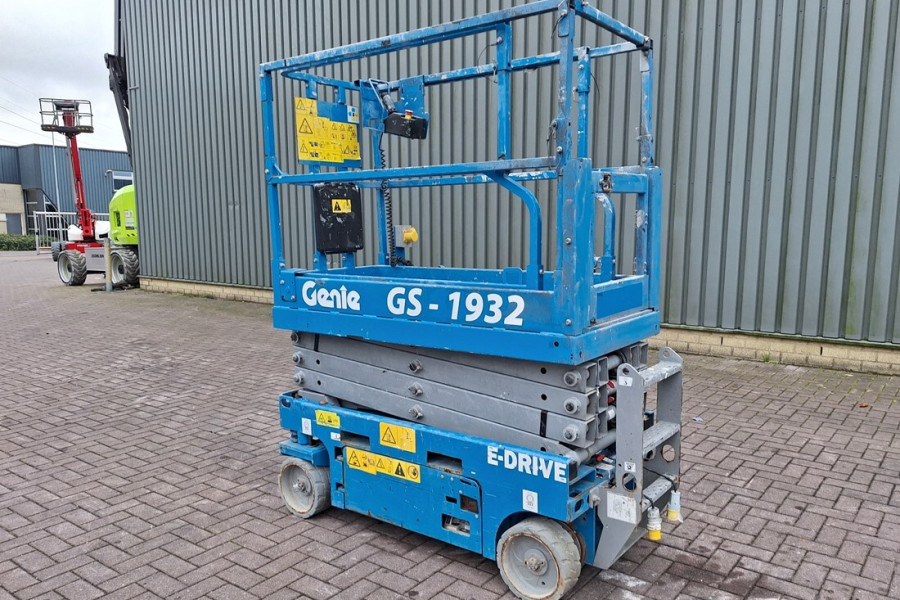 genie-gs1932-e-drive-2021-nr-90342-4-1762851375mauSN.jpg