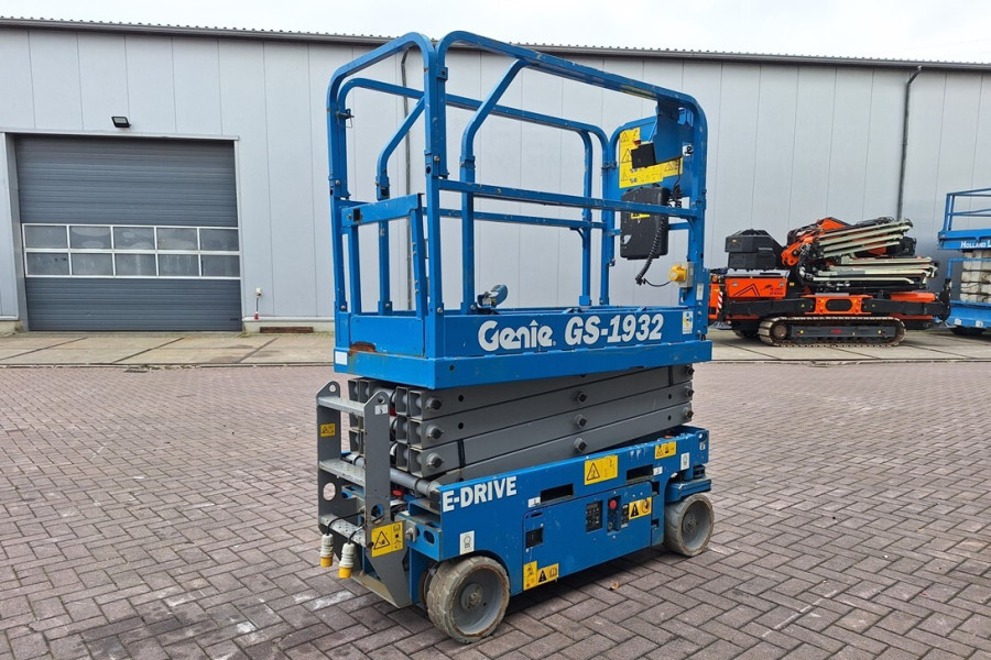 genie-gs1932-e-drive-2022-nr-3-1763557660t3Fbx.jpg