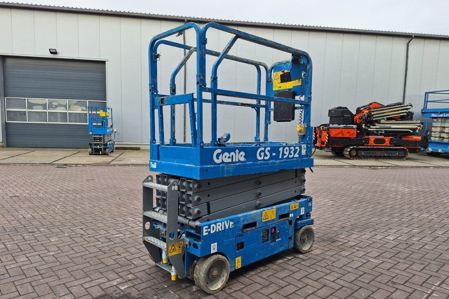 genie-gs1932-e-drive-2022-nr-63743-3-17636342318MJKp.jpg