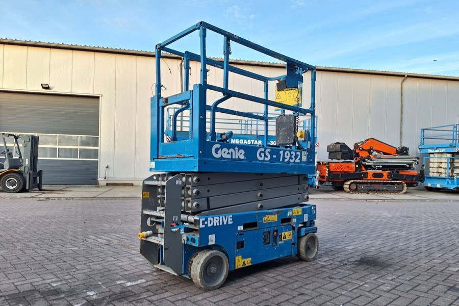 genie-gs1932-e-drive-2021-nr-63748-3-1763637267JJRgL.jpg