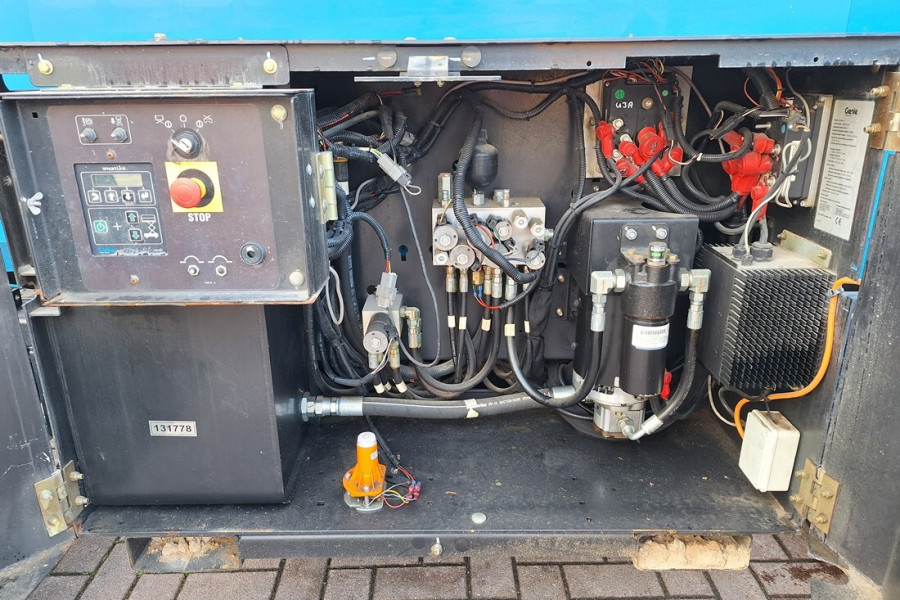 genie-gs4069dc-2015-nr-90361-12-1763989585Q00Ya.jpg