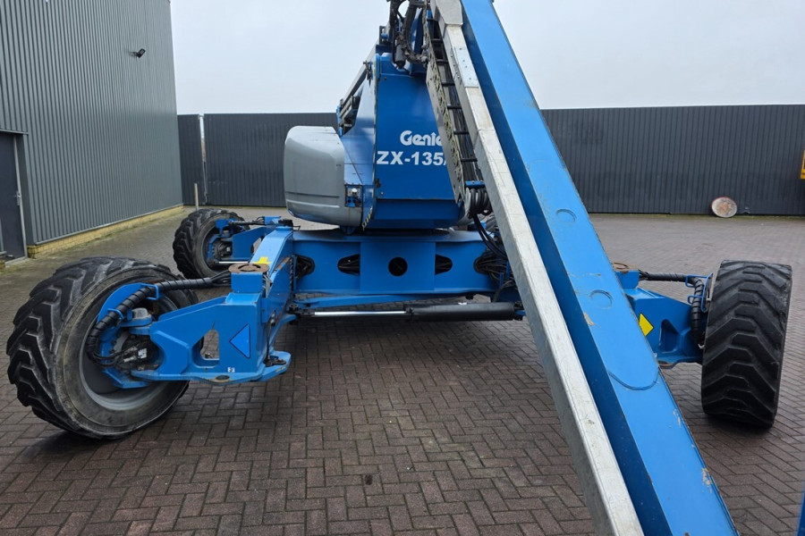 genie-zx135-70-2016-nr-90349-15-1764327609Pzww6.jpg