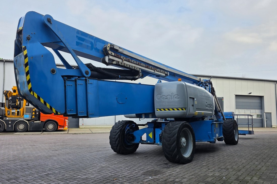 genie-zx135-70-2013-nr-90352-3-1764860230tOCl2.jpg
