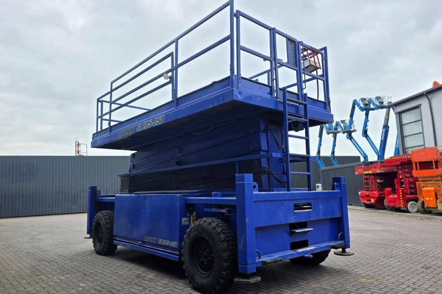 liftlux-sl205-25d4wdsp-2000-nr-90386-2-1765798044Tljda.jpg