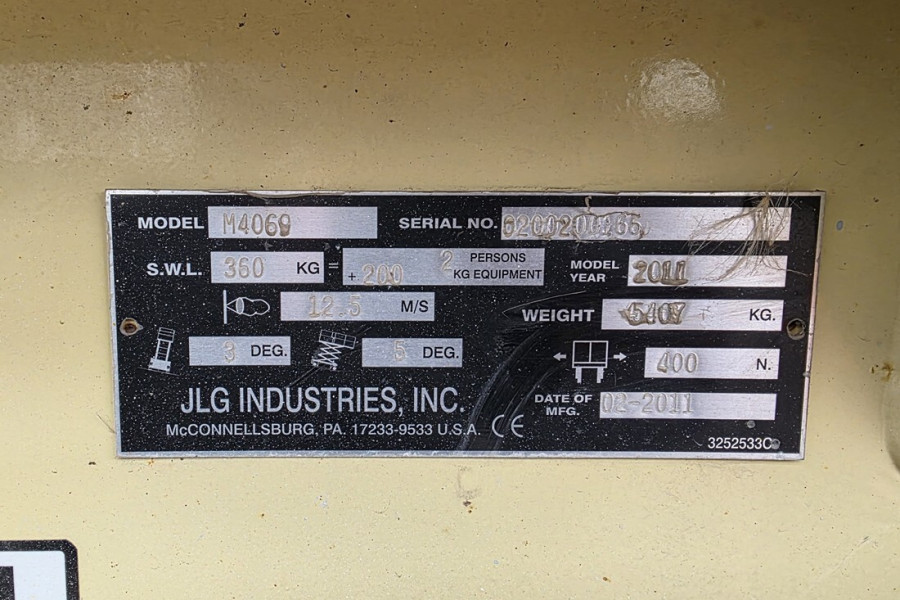 jlg-4069le-2011-90383-7-1766481610594cC.jpg