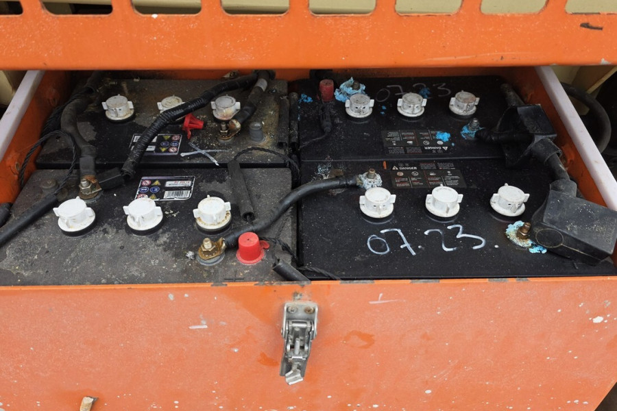 jlg-4069le-2011-90383-16-1766481611sH4XC.jpg