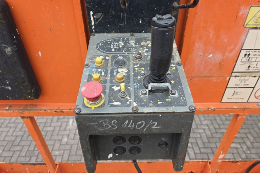 jlg-4069le-2011-90383-17-1766481612cGq2i.jpg