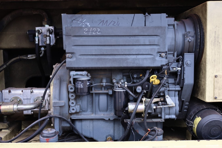 jlg-260-25-2008-nr-500045-7-17678630400IfB6.jpg