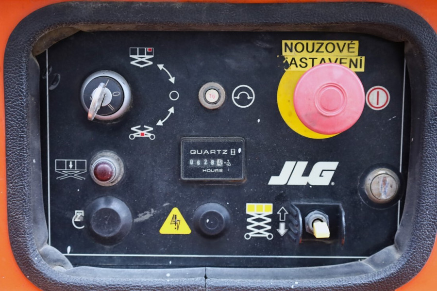 jlg-4069le-2008-nr-500013-10-1767881215c868K.jpg