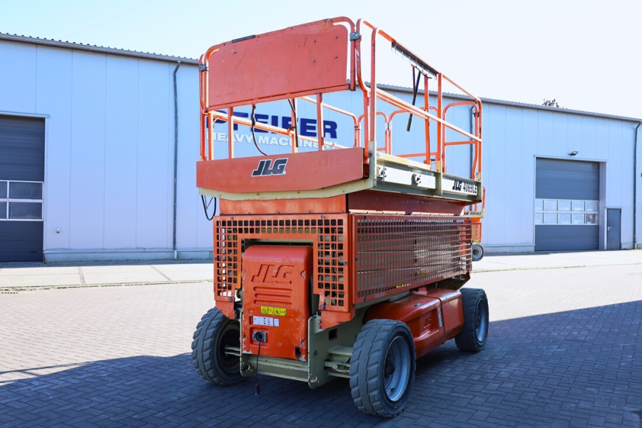 jlg-m4069-2012-nr-500015-3-17678844640oCbW.jpg