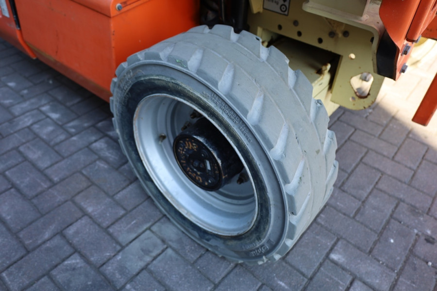 jlg-m4069-2012-nr-500015-7-1767884465evU3y.jpg
