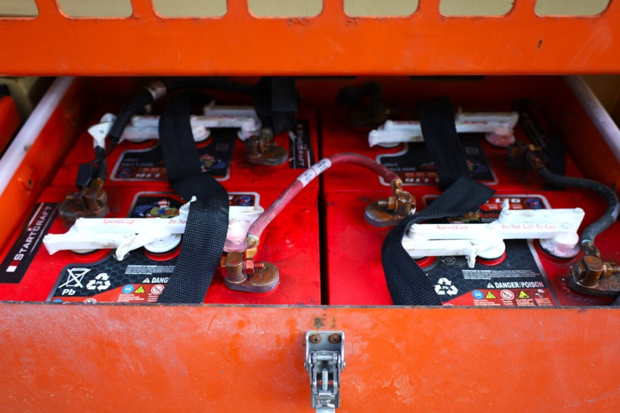 jlg-m4069-2012-nr-500015-13-1767884466eb5Jf.jpg