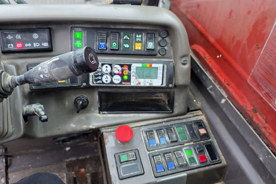 manitou-mrt2150-2006-nr-85001-25-1768388402o4sRt.jpg