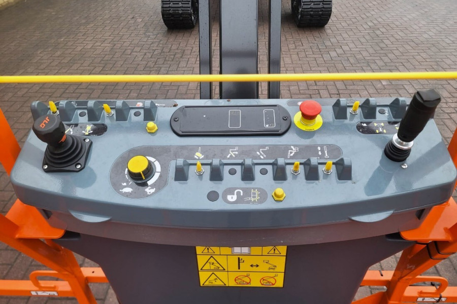 jlg-660sj-quad-tracks-2025-nr-64098-2-1768403751OSNrY.jpg