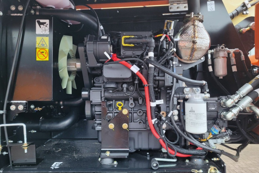 jlg-660sj-quad-tracks-2025-nr-64098-11-1768403753eCJJB.jpg
