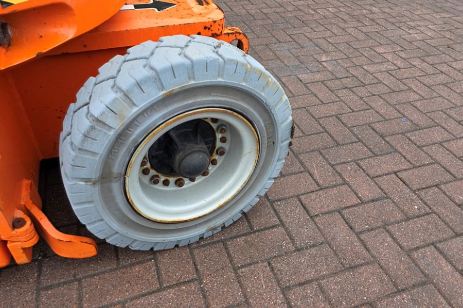 jlg-e300aj-2011-nr-30184-5-1769508244kSWcd.jpg