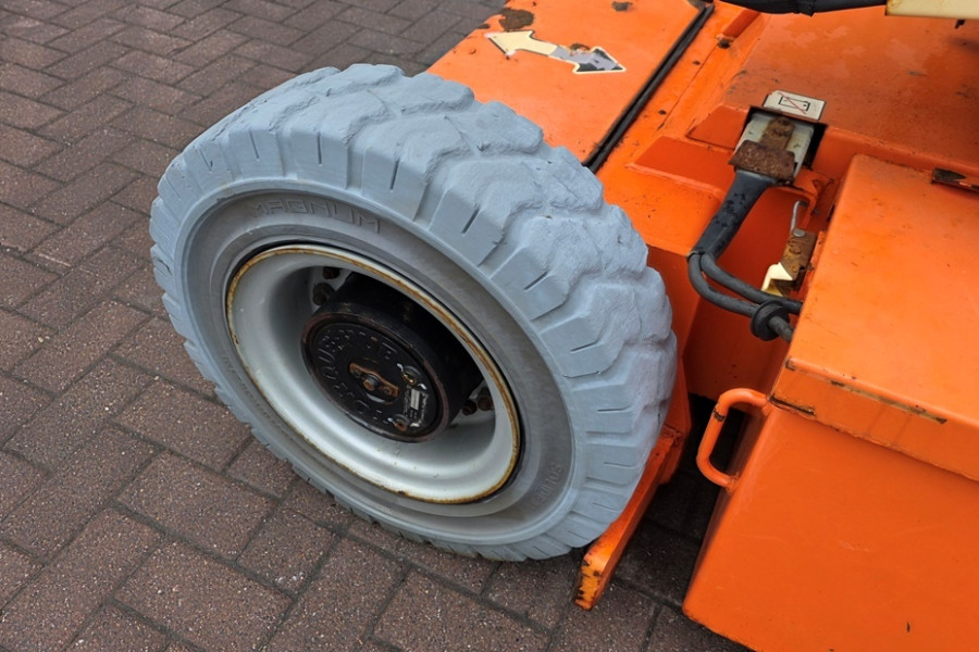 jlg-e300aj-2011-nr-30184-6-17695082446kMDk.jpg