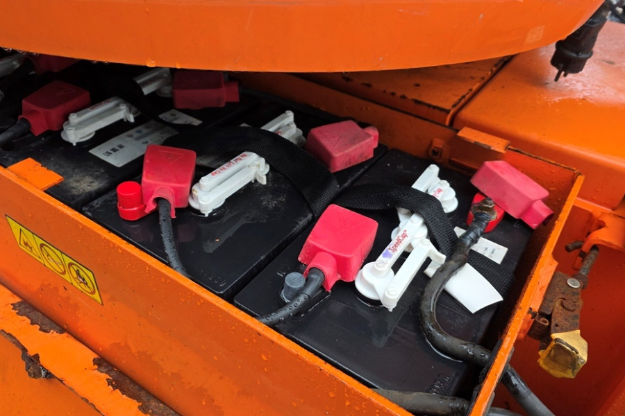 jlg-e300aj-2011-nr-30184-11-1769508245lyNAO.jpg