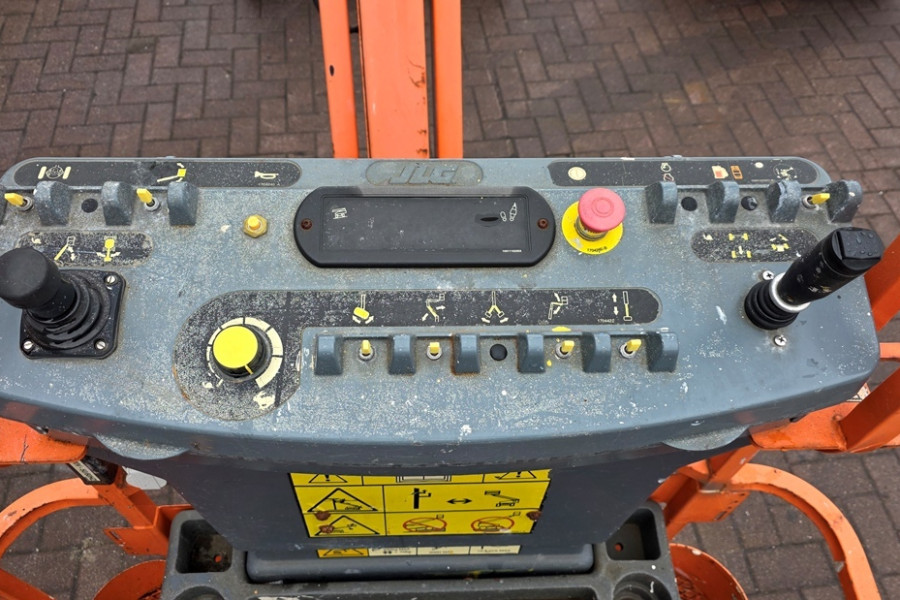 jlg-e300aj-2011-nr-30184-13-1769508245OzQ4f.jpg
