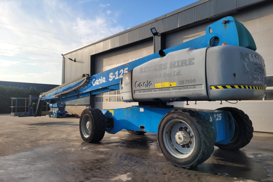 genie-s125-2012-nr-62395-4-1769509592aYXdM.jpg