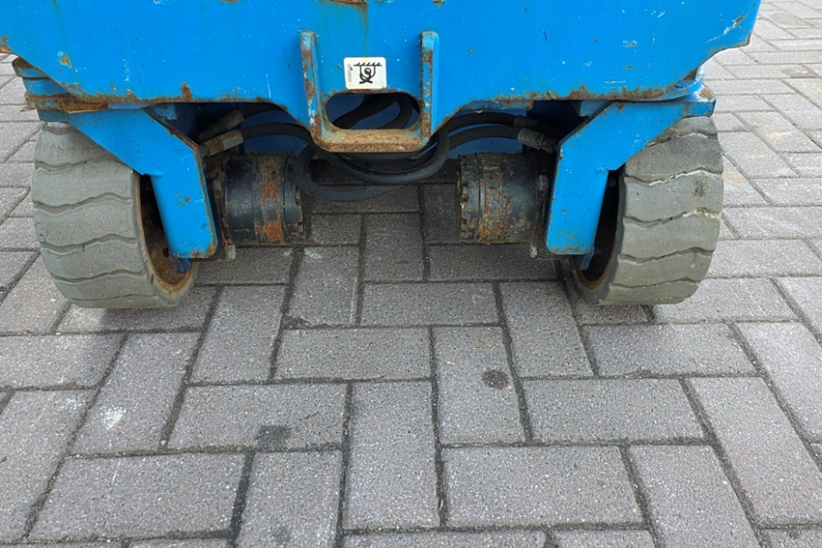 genie-gs1932-2013-nr-90008-7-17695272868LEC3.jpg