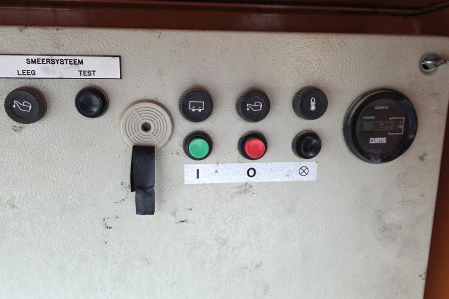 holland-lift-g-300dl30-2003-nr-90371-13-1770280123BZ40T.jpg