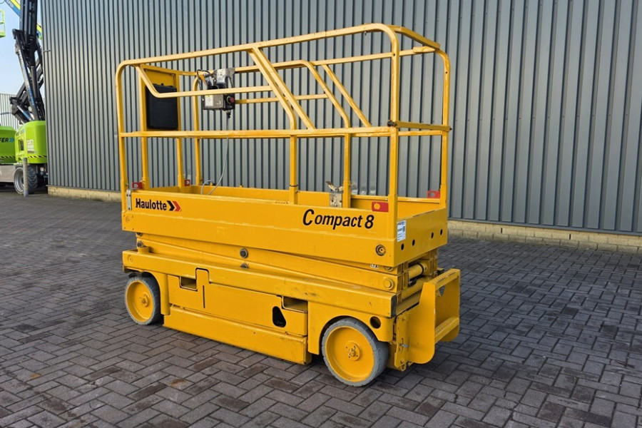 haulotte-compact-8-2011-nr-63453-4-177063218348xiL.jpg