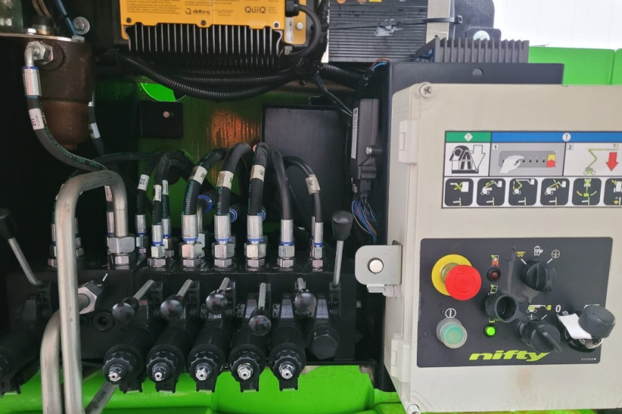 niftylift-hr28-hybrid-4x4-2017-nr-90235-27-1770804166thbsh.jpg