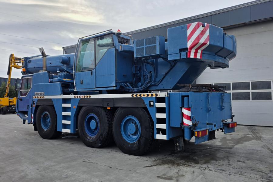 liebherr-ltm1045-31-2005-nr-62218-6-1771585044Smwf2.jpg