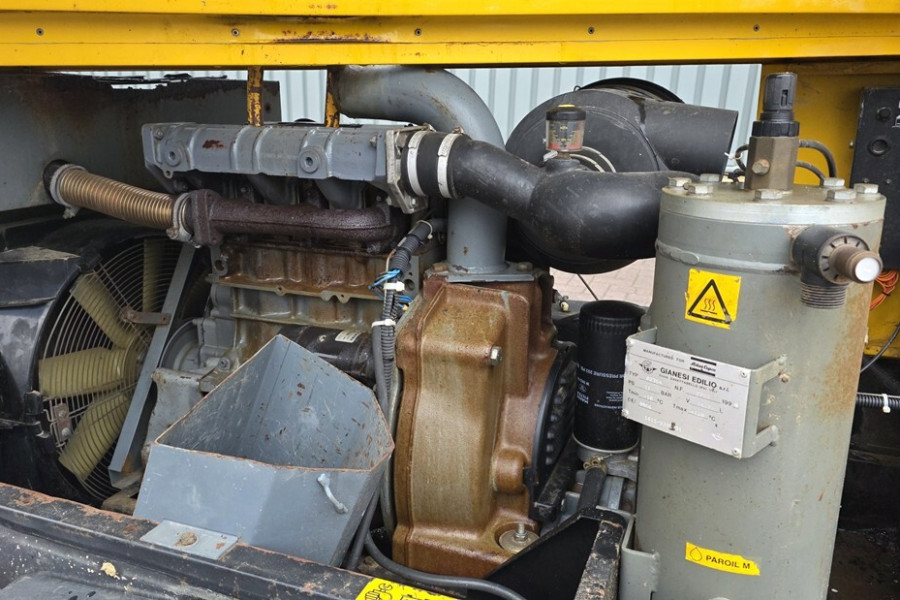 atlas-copco-xas66-1997-nr-90407-7-1771837496fWgYe.jpg