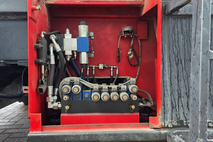 hollandlift-combistar-b-195dl25-4wd-p-n-2007-nr-90090-12-1771857658pER2e.jpg