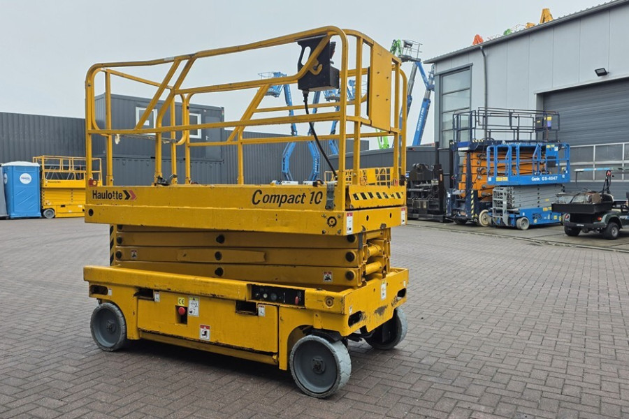 haulotte-compact-10-2007-nr-90424-2-1771932277QBTP5.jpg