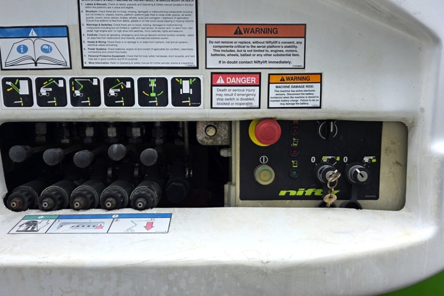 niftylift-hr28-hybrid-2014-nr-90098-11-1772093256Q7Ygs.jpg