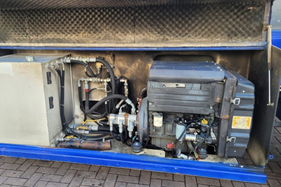 liftlux-sl205-25d-2001-nr-90384-14-1772533540H3zTB.jpg