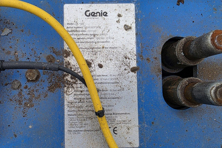 genie-gs1932-2013-nr-90013-12-17725357862wP7J.jpg