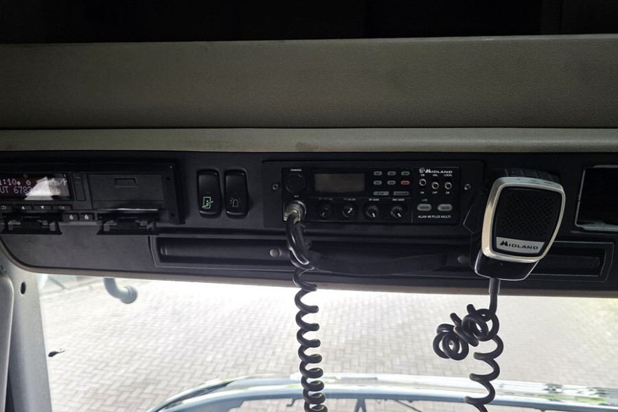 scania-r560-6x4-2009-nr-30190-30-17725426318Jpe6.jpg