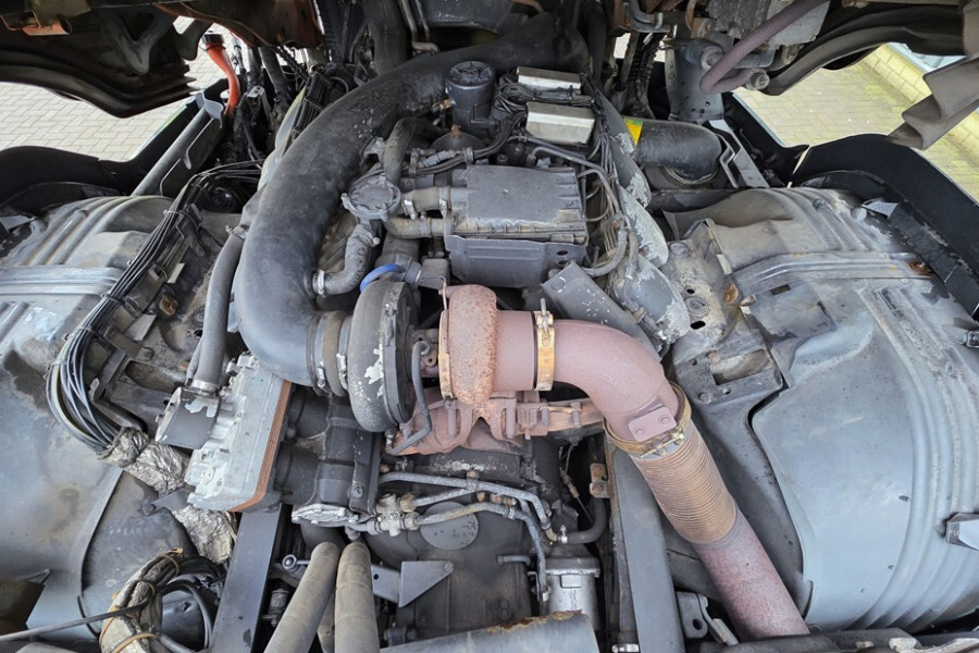 scania-r560-6x4-2009-nr-30190-36-1772542632UI2Og.jpg