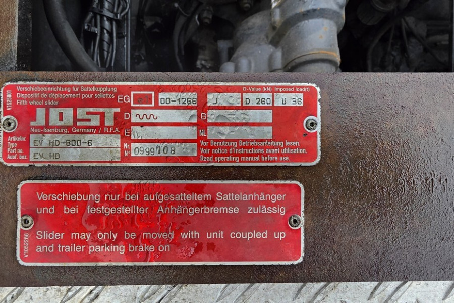 scania-r560-6x4-2009-nr-30190-37-17725426326xQ9Q.jpg