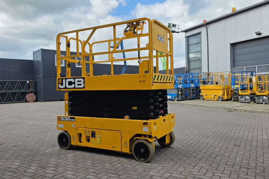 jcb-s3246e-2021-nr-64141-2-17739137954AWtK.jpg
