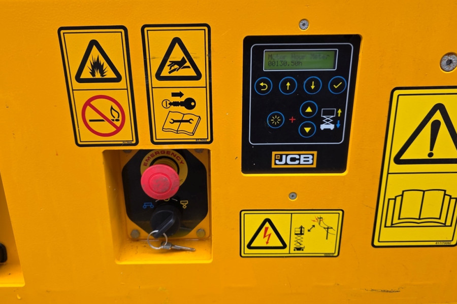 jcb-s3246e-2021-nr-64141-13-1773913798uzQBc.jpg