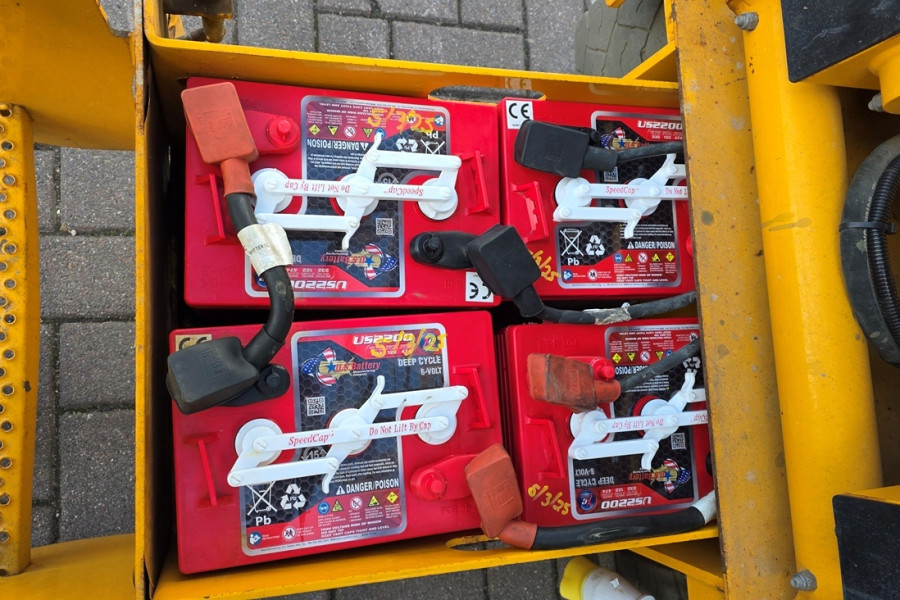 haulotte-compact-10n-2016-nr-90631-11-1774018164gljDD.jpg