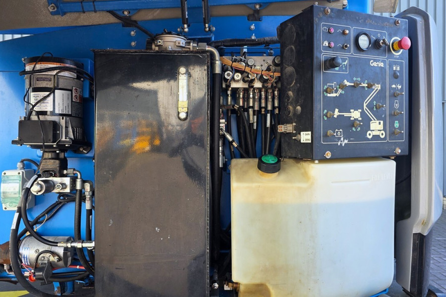 genie-z45-2018-nr-90445-13-1774433810Lsolw.jpg