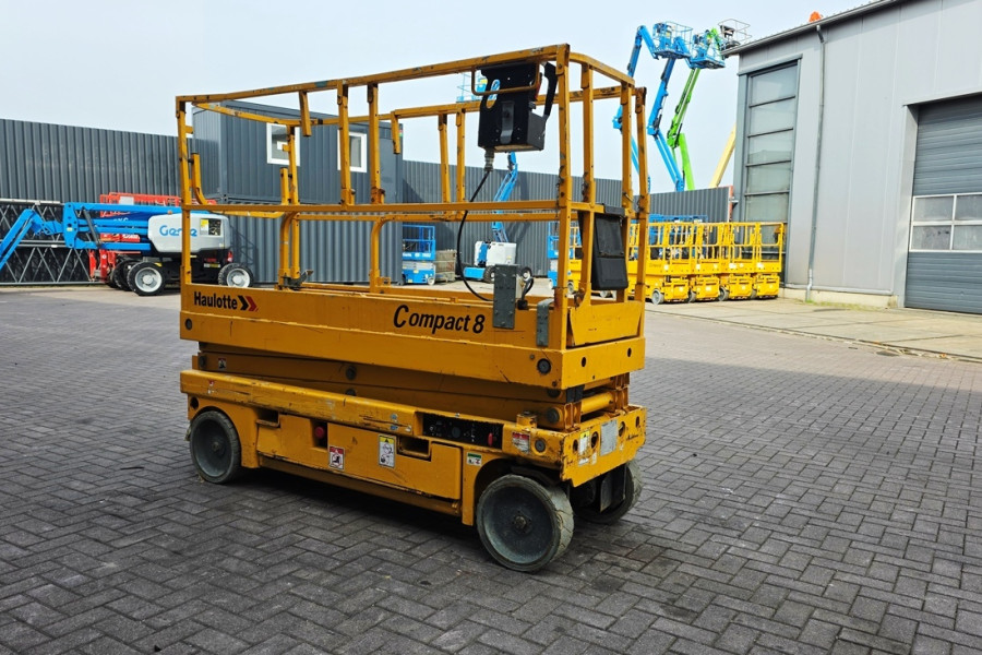 haulotte-compact-8-nr-90753-2-1774624309gVffm.jpg