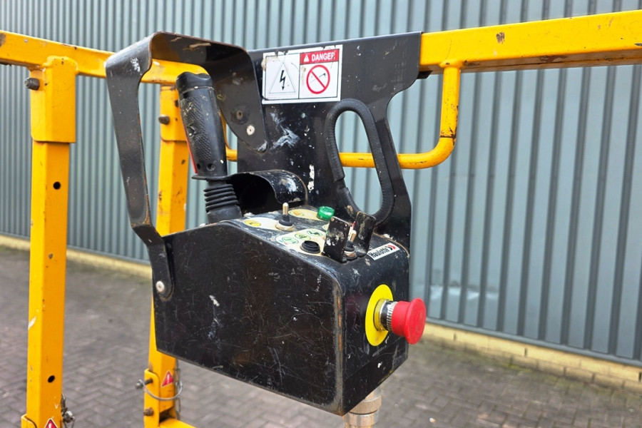 haulotte-compact-8-nr-90753-10-1774624311X0PSf.jpg