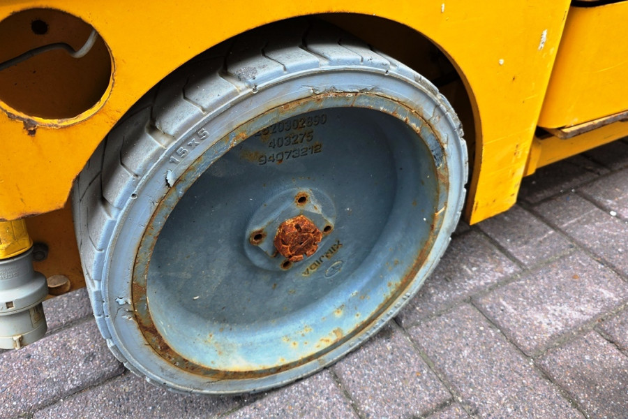 haulotte-compact-8-nr-90636-6-1774625005HXhiJ.jpg